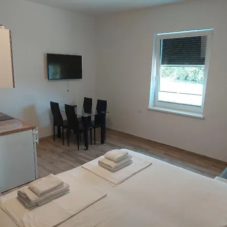 Aparthotel Artrock 4*