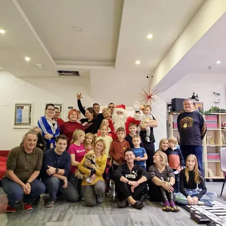 Artrock 公寓式酒店 4*