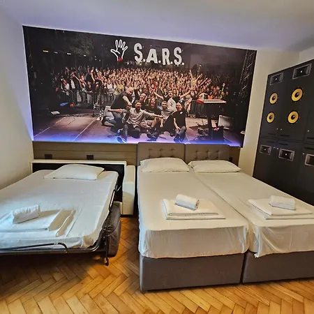 Artrock Hotel apartamentowy Izola