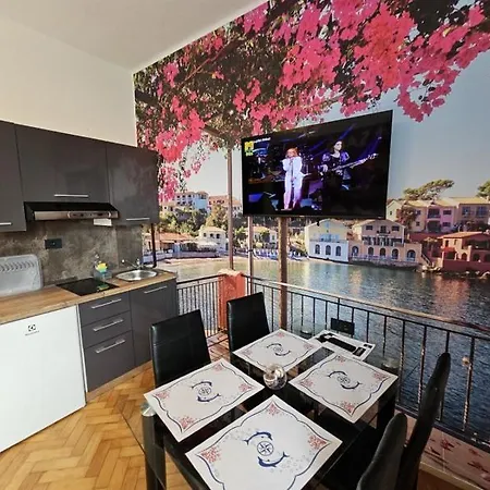 Aparthotel Artrock Izola