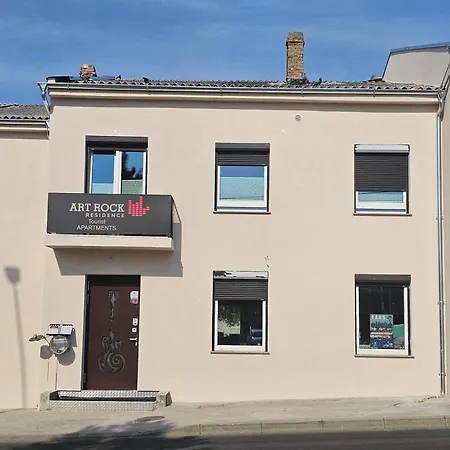 Aparthotel Artrock