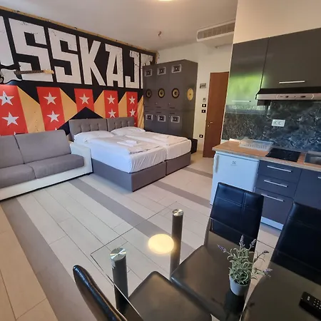 公寓式酒店 Artrock