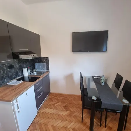 Aparthotel Artrock 4*