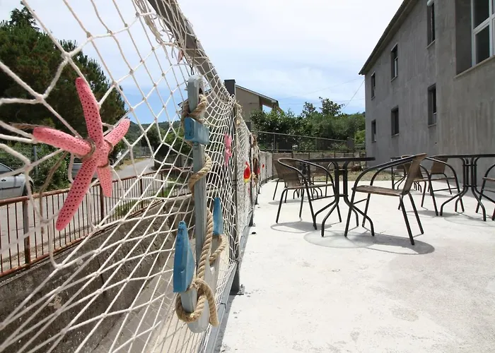 Artrock Aparthotel 4*