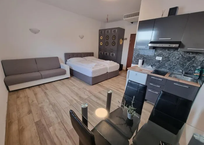 Artrock Aparthotel Izola