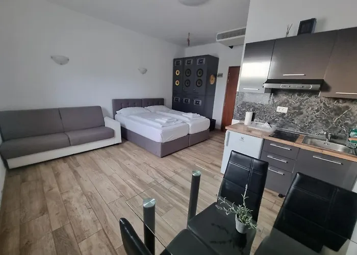 Aparthotel Artrock Izola