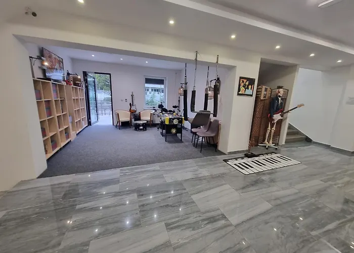 Aparthotel Artrock 4*