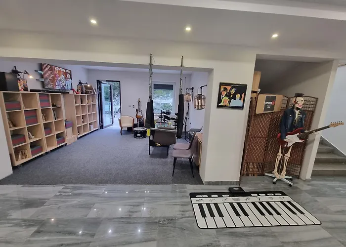 Aparthotel Artrock Izola